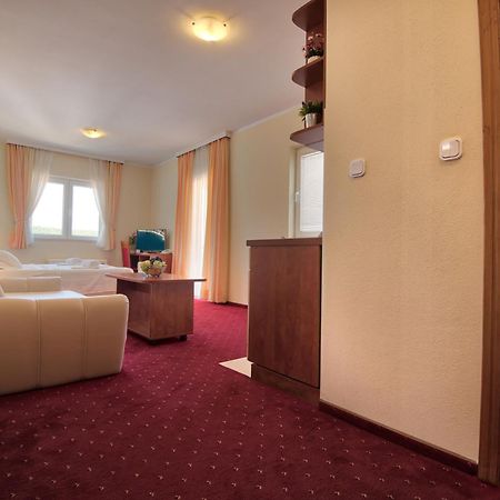 Hotel Agava Neum Kültér fotó